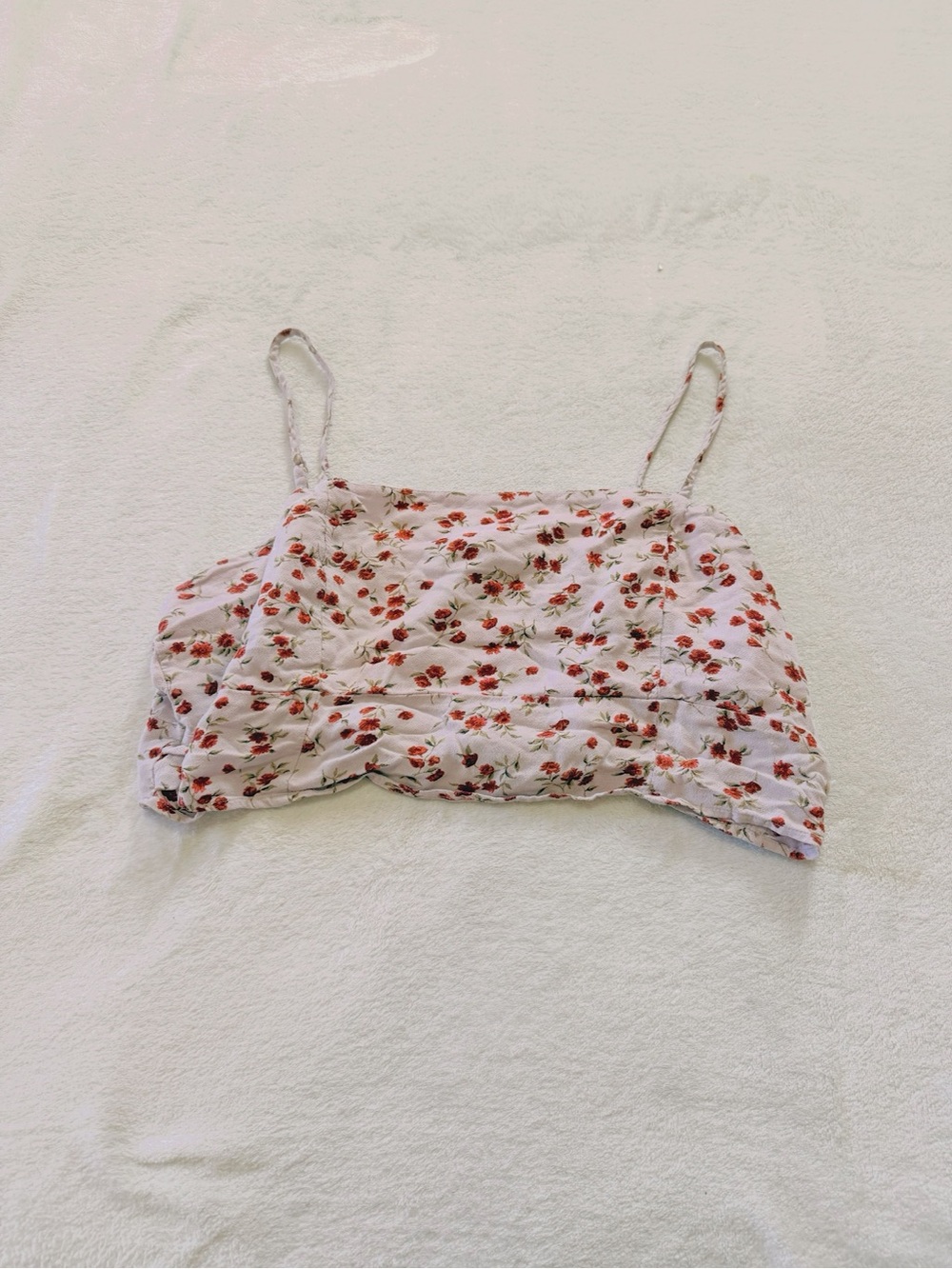 American Eagle Outfitters White Cropped Cami with Red Floral Print